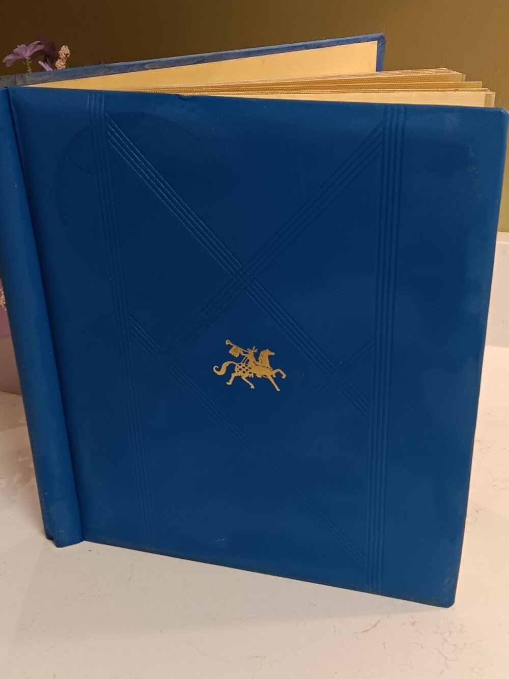 Vintage Blue Photo Album Binder - Holds 120 4x6 Photos / Scrapbook
